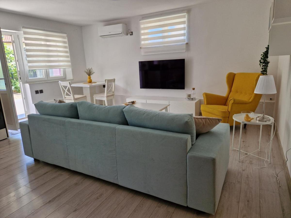 Apartman Jurjevic Кърк Екстериор снимка