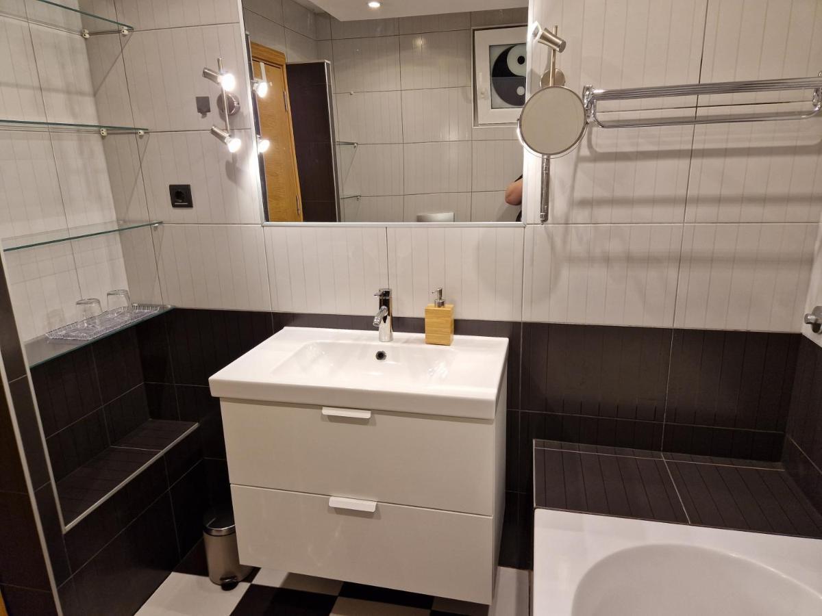 Apartman Jurjevic Кърк Екстериор снимка